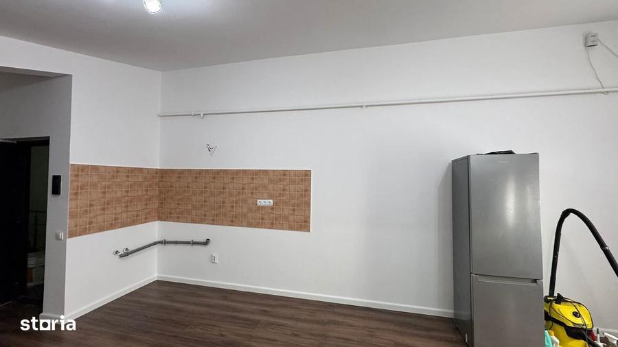 DE VANZARE | 2 CAMERE 80 MP | POSIBIL 3 CAMERE | 79.000 - 8