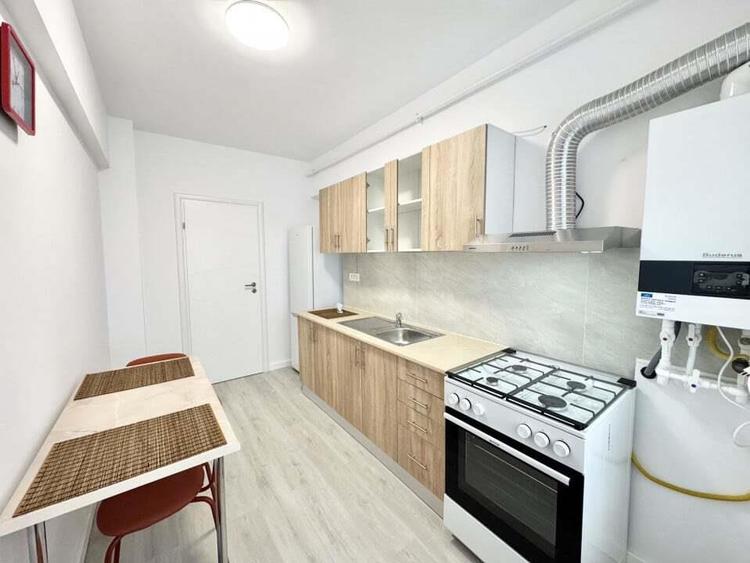 Apartament cu terasa, centrala proprie, spatios - 5