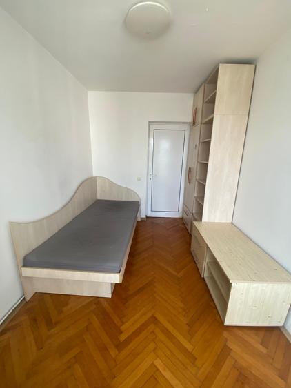 Apartament cu 3 camere, doua bai, Copou, Gaudeamus - 5
