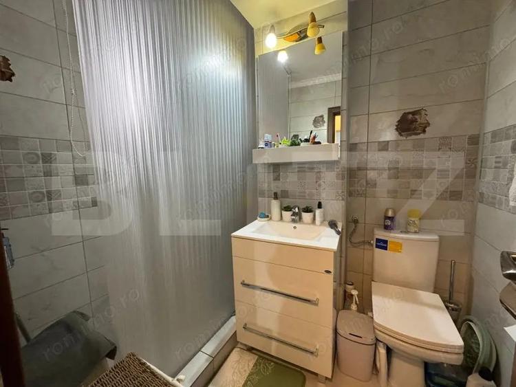 Apartament cu 2 camere decomandat in Hunedoara - 8