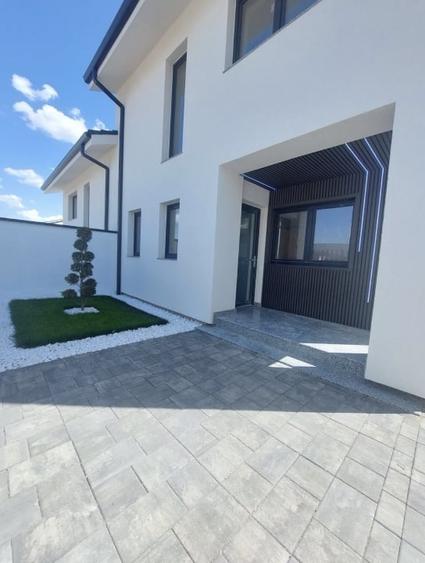 Duplex cu piscină de vânzare cu 4 camere | 111 mp utili | DEALUL FURCILOR - 2