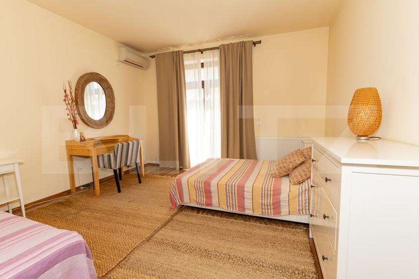 Vila exclusivista, de vanzare, cu 8 camere, 400 mp, zona Peris - 14