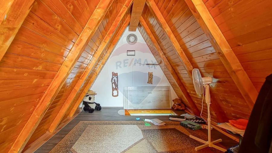 Comision zero, casa individuala + cabana A frame in Bod, la intrare - 48