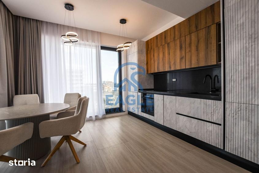 Apartament cu 3 camere decomandat în Sud