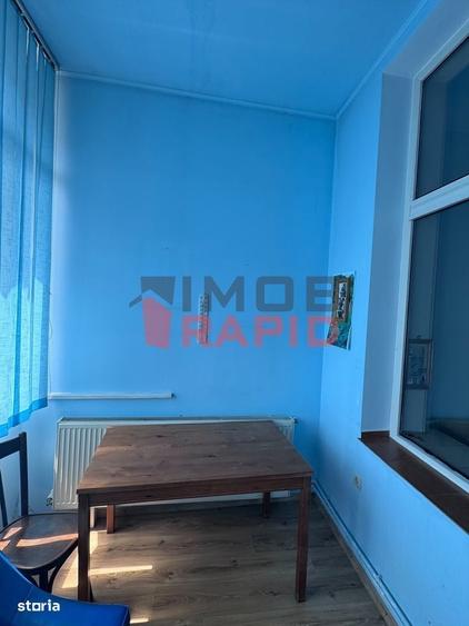 Apartament cu 3 camere în Central