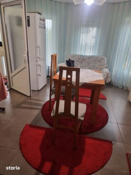Casă cu 5 camere cu Teren 3000 Mp în Frătăuții Vechi