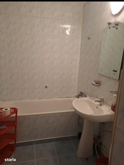 Apartament cu 2 camere decomandat în Burdujeni