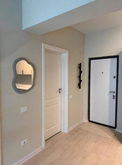 Apartament cu 2 camere semidecomandat, mobilat în Năvodari