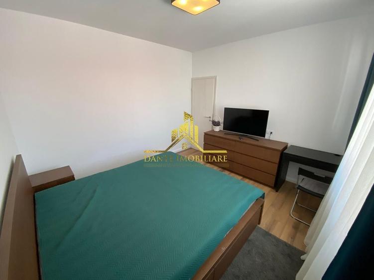 Apartament cu 2 camere semidecomandat, mobilat în Bună Ziua