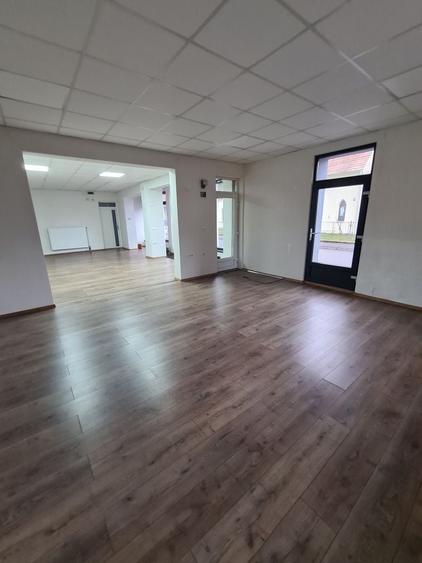 Spațiu comercial, de 120 mp, în Tohanu Nou