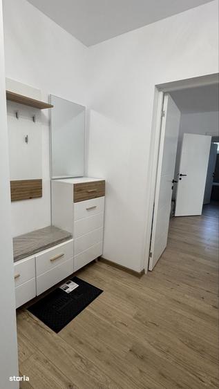 Apartament cu 2 camere semidecomandat în Gorjului