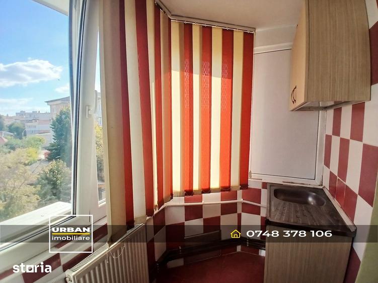 Apartament cu 2 camere decomandat în Central