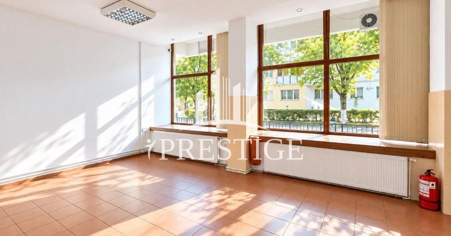 Spațiu comercial, de 100 mp, în Valea Aurie