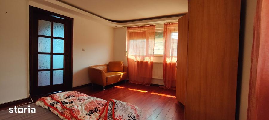 Casă cu 2 camere cu Canalizare în Colentina