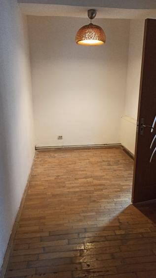 Apartament cu 2 camere decomandat în Știrbei Vodă