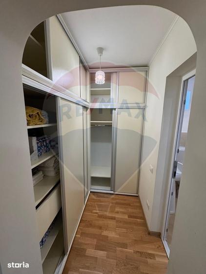 Casă cu 6 camere cu Teren 1263 Mp în Dărmănești