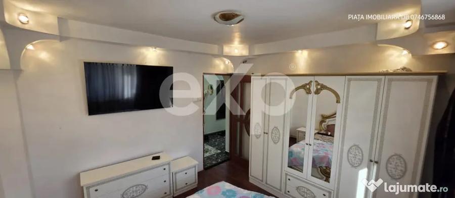 Apartament cu 4 camere decomandat în Central