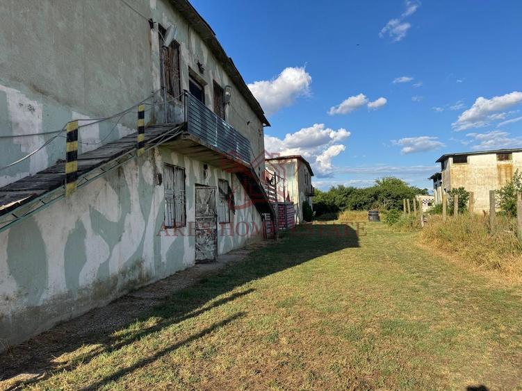 Spațiu industrial, de 16,000 mp, în Orțișoara