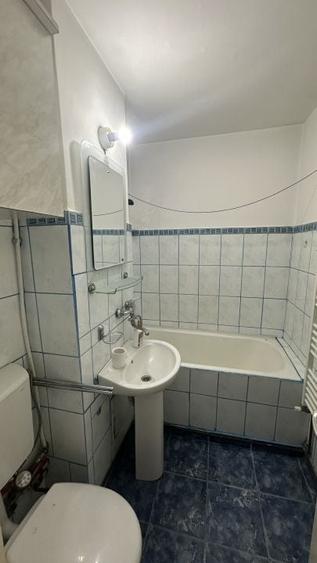Garsonieră decomandată, mobilată în Găvana