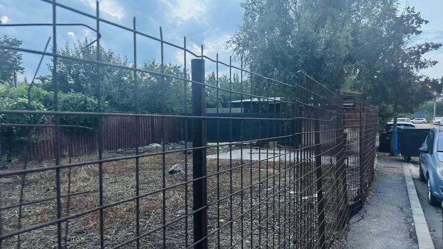 Teren de 302 mp, în Apusului