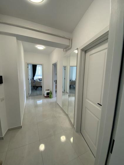 De Vanzare Apartament 2Cam cu Garaj Bloc 2025 pret 780.000 lei - 7