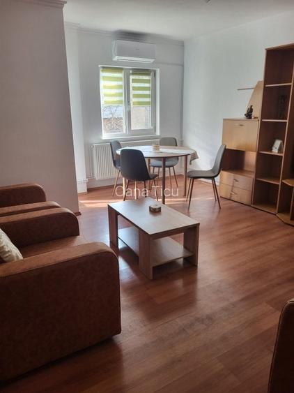 Apartament cochet 2 camere, central - zona McDonald's