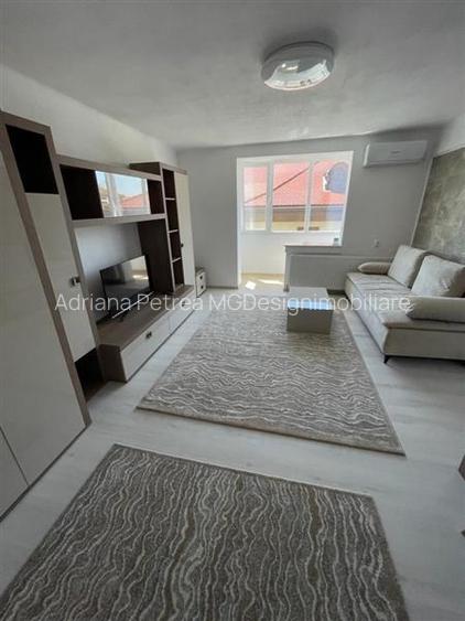 Apartament cu 2 camere semidecomandat în Central Apartament cu 2 camere semidecomandat în Central