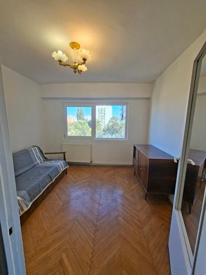 Iulius Mall- Dacia - 4