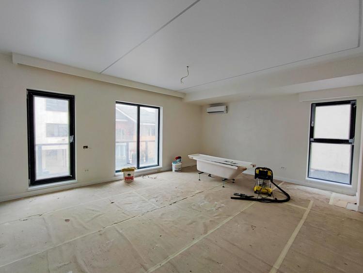 Apartament cu 3 camere si loc de parcare de vanzare in Tomis Plus - 1