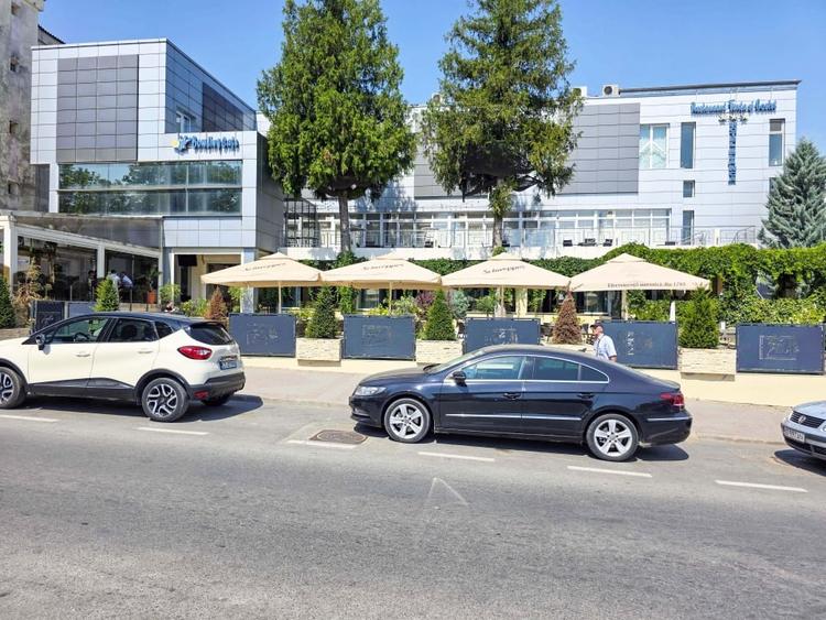 Cladire D+P+2E in centru Medgidiei, oportunitate de investitie - 2600 mp, - 1