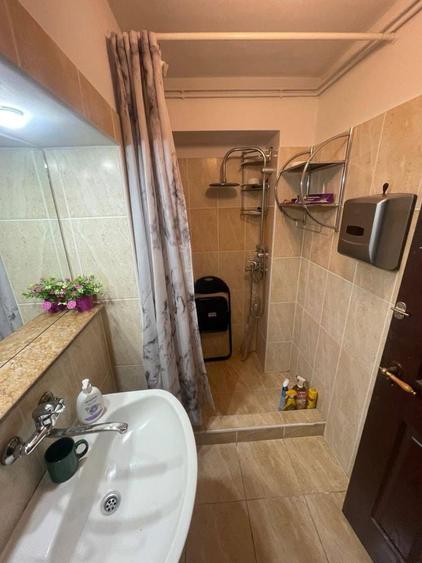 Apartament 3 camere de vanzare, Ultracentral, ideal locuinta sau birou - 5