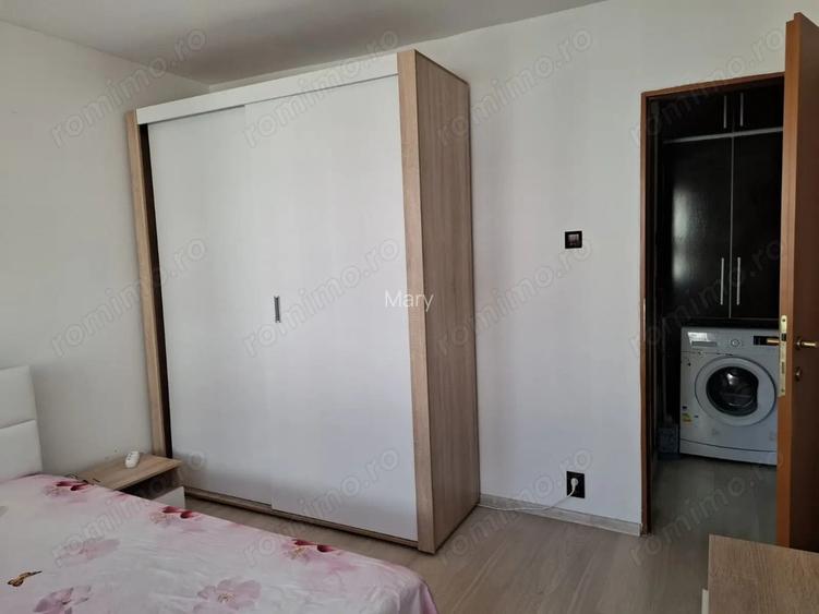Vand apartament cu 2 camere decomandat Vand apartament cu 2 camere decomandat