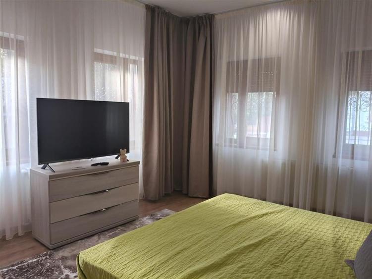 zona Gradinii Publice Casa pretabila pentru 2 familii 150mp utili cu 300mp teren - 9