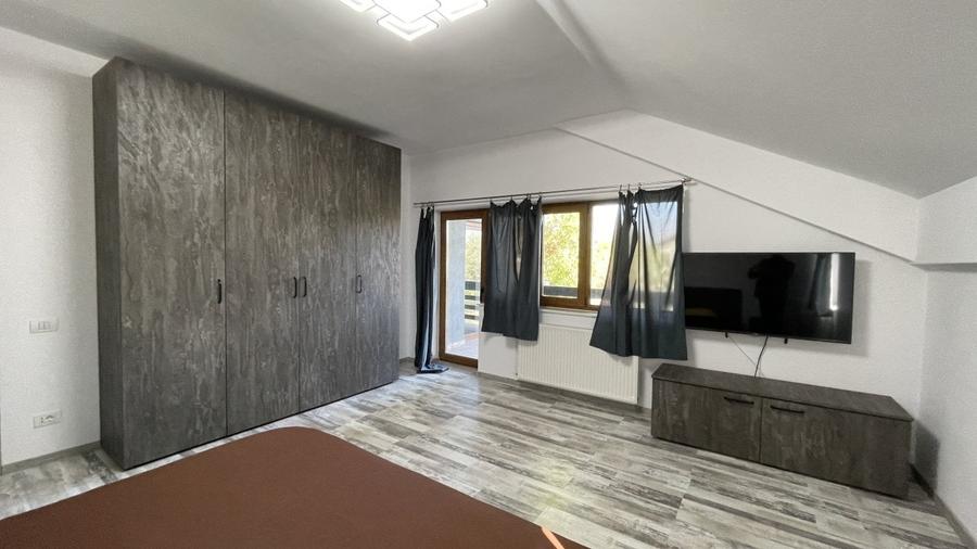 Vila Laguna Albastra  complet mobilata cu garaj - 30