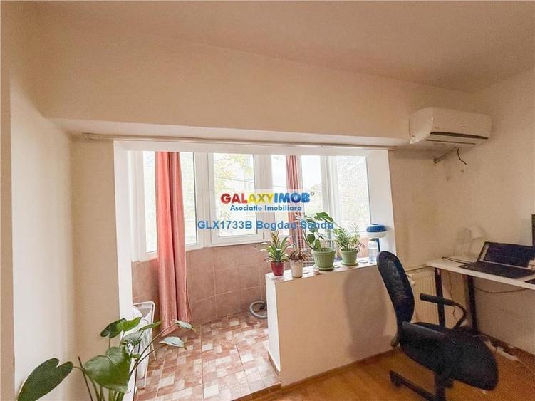 Garsoniera de vanzare spatioasa in Dristor - 3