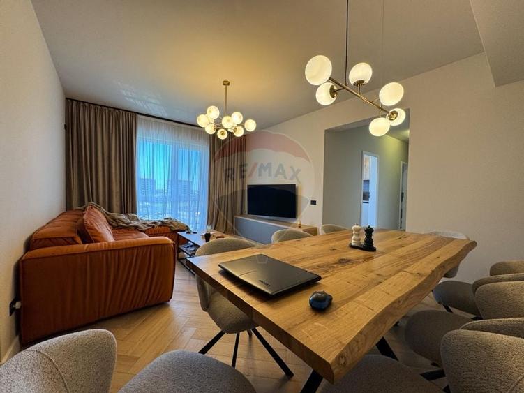 Vanzare apartament 3 camere Dobroesti - 1