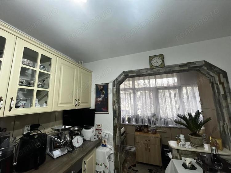 Apartament 2 camere zona Burdujeni,str Tineretului - 10