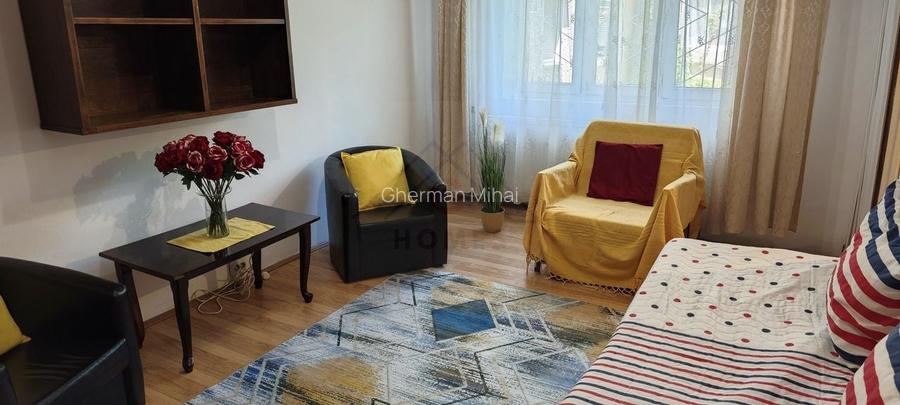 Decomandat+ boxa. Aproape de Mall, Facultatea de Agronomie si de Continental.