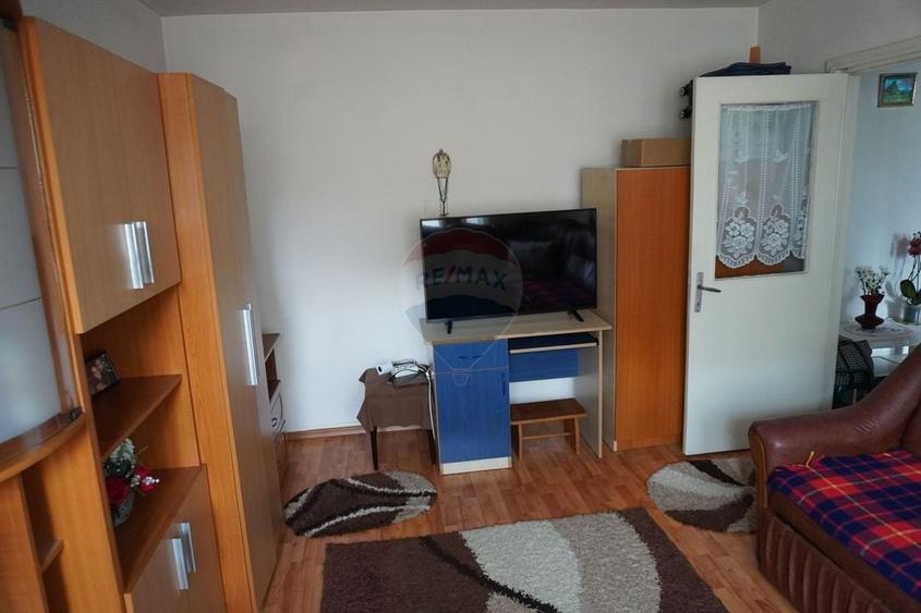 Apartament cu 2 camere de vânzare în zona Central - 6