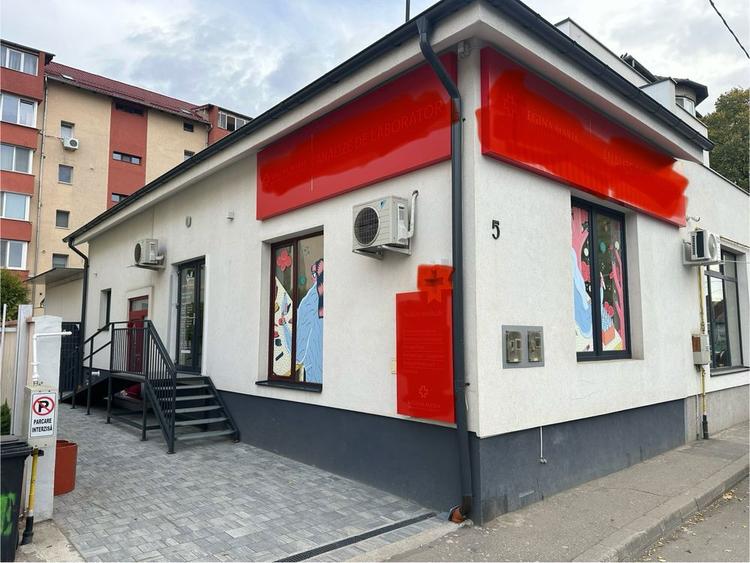 Inchiriez spatiu la demisol pe strada Borzesti 38m - 5