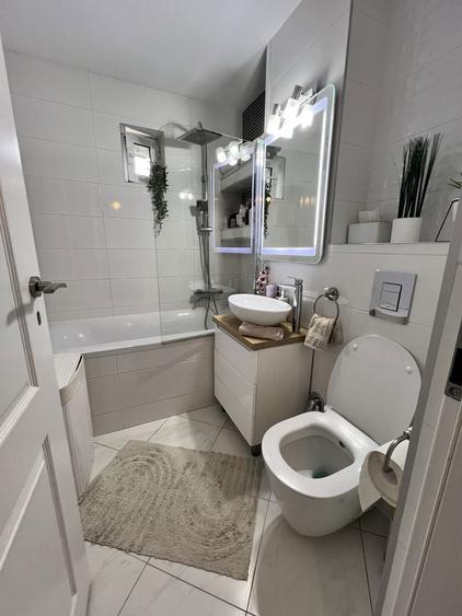 Apartament 3 camere, central - 4
