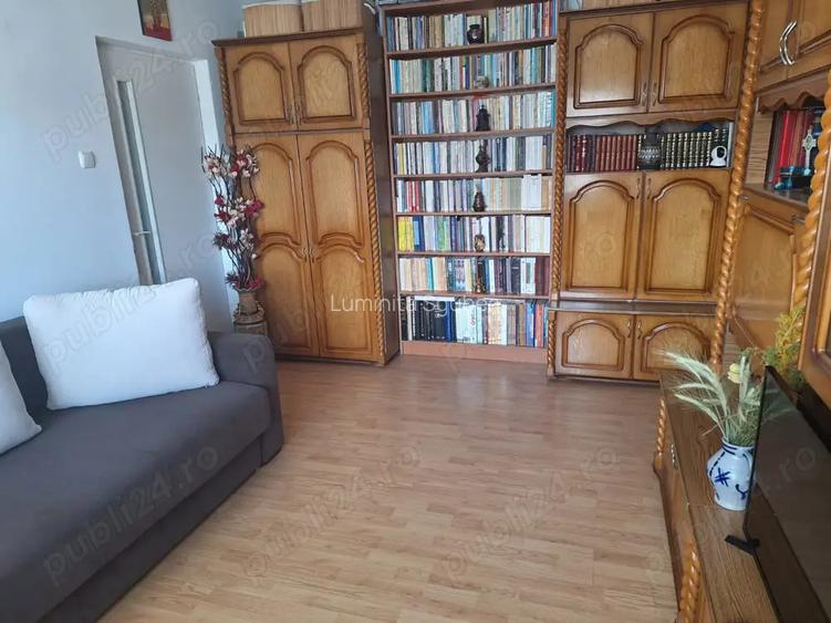 Apartament de vanzare, 2 camere, 37 mp, zona centrala, Cugir! Apartament de vanzare, 2 camere, 37 mp, zona centrala, Cugir!