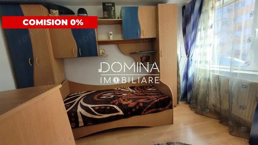 Vanzare apartament 3 camere, Targu Jiu, zona 23 August - 1