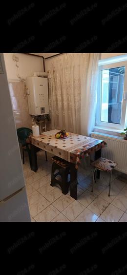 Inchiriez apartament - 3