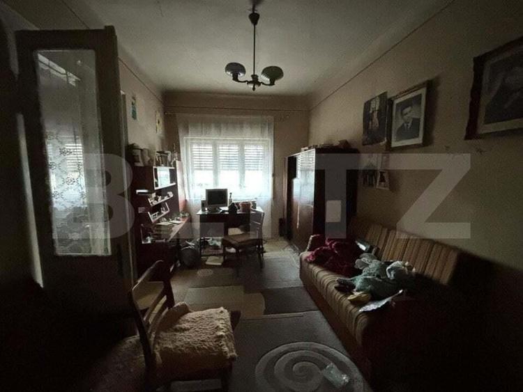 Casa de vanzare in suprafata de 100 mp localizata central in Simleul Silvaniei - 2