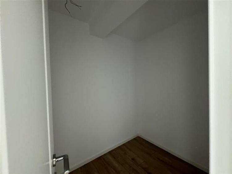 VILA IN CORBEANCA - OSTRATU // CURTE 364 MP // 5 CAMERE - 27