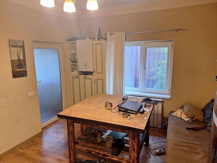 Casa zona km 5, Liceul de Marina, 67 mp utili, teren 300mp - 2