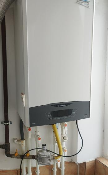 Ultracentral, langa plaja, Capitol, decomandat, centrala gaz - 3