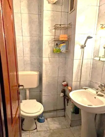 Vand garsoniera strada Patria, zona Boul rosu, Arad - 4