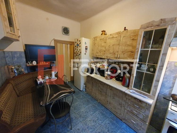 Apartament 112 mp la casa cu curte si garaj, zona Maria, Central Apartament 112 mp la casa cu curte si garaj, zona Maria, Central